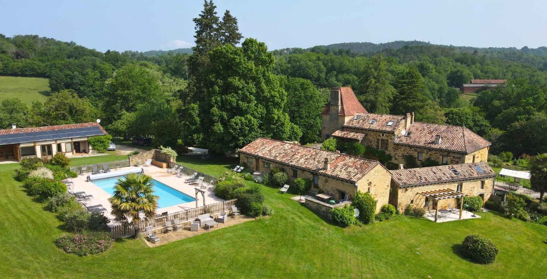 Domaine De Cournet Haut, A 17Th Century Property Set On A Calm, Idyllic Domain With Pool, Tennis, Bikes And More Les Vauries Экстерьер фото