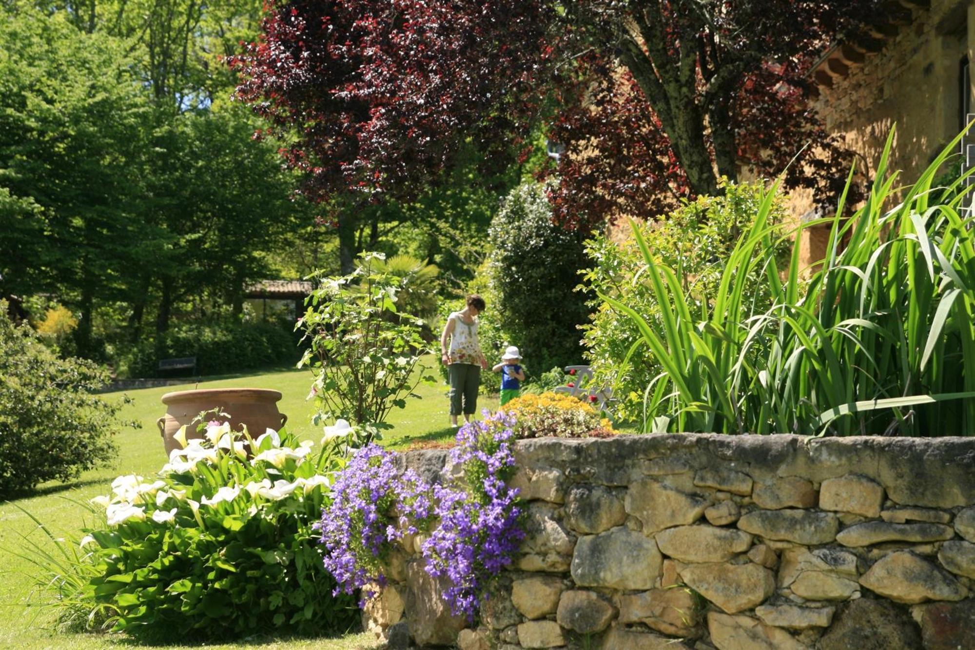 Domaine De Cournet Haut, A 17Th Century Property Set On A Calm, Idyllic Domain With Pool, Tennis, Bikes And More Les Vauries Экстерьер фото