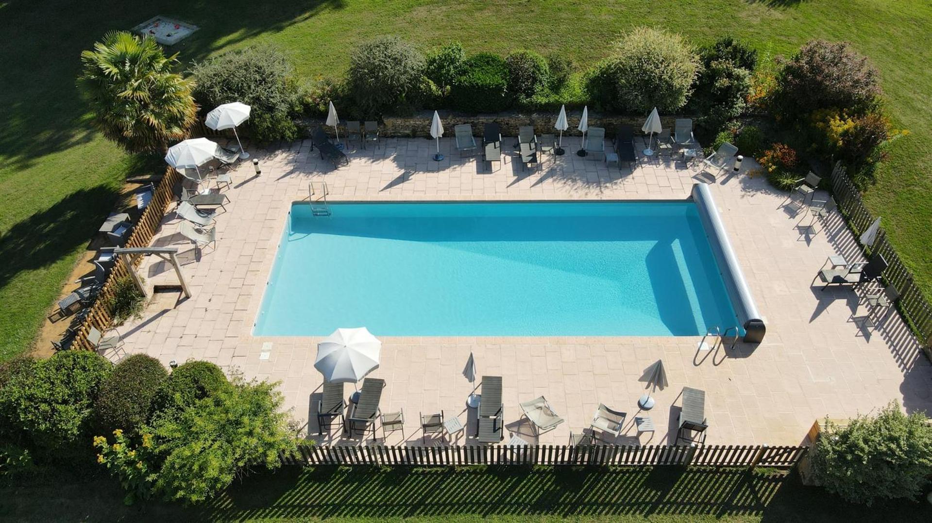 Domaine De Cournet Haut, A 17Th Century Property Set On A Calm, Idyllic Domain With Pool, Tennis, Bikes And More Les Vauries Экстерьер фото